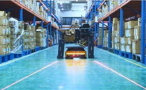 双年度创新产品：海康机器人-Q2-400D系列潜伏机器人-电子工程专辑