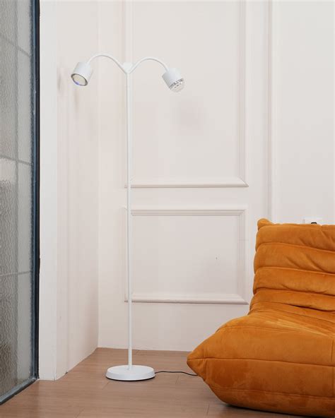 Ambient Floor Lamp — Mooiehome