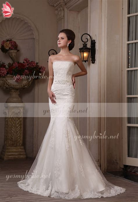 Strapless Slim Mermaid Wedding Dress for the Modern Bride | Mermaid trumpet wedding dresses ...