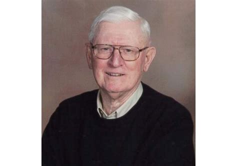 Mr. Ronald L. Swanson Obituary (2023) - Galesburg, IL - Hinchliff ...