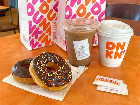 Dunkin' Donuts Franchise Cost, Fees & Earning Stats [2026]