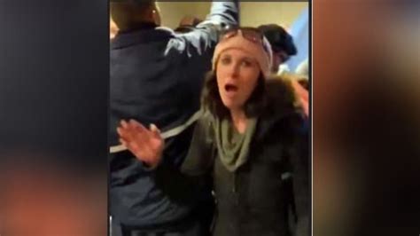 FBI trying to ID woman who allegedly broke into Capitol during riot ...