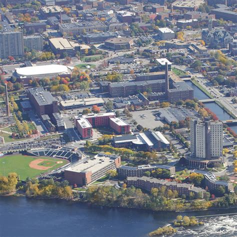 Umass Lowell Campus UMass Lowell's New $54 Million University Suites
