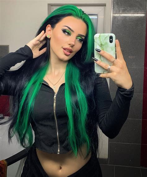 Di1araa слив и голая Dilaraa.s на горячих фото