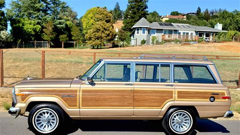 Jeep Grand Wagoneer - SJ Market - CLASSIC.COM