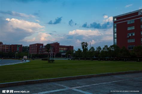 宜春学院学子获全国大学生第十二届“西门子杯”中国智能制造挑战赛“大满贯”