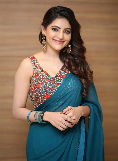 Athulya Ravi : మీటర్ ప్రీ రిలీజ్ ఈవెంట్ లో చీరలో మెరిపించిన అతుల్య రవి ...