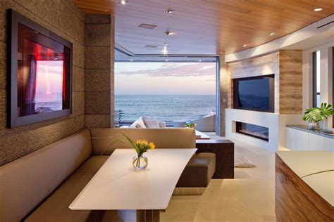 The Ultimate Bachelor Pad, Luxury Californian Coastal Home