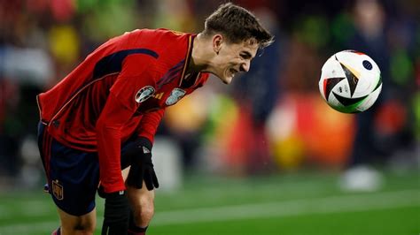 Barcelona confirm Gavi has suffered complete tear of ACL, set to miss ...