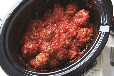 Slow Cooker Italian Meatballs Recipe — The Mom 100