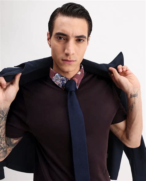 Rare Rabbit Men's Ringer 2 Dark Purple Cotton Printed Regular Fit Half