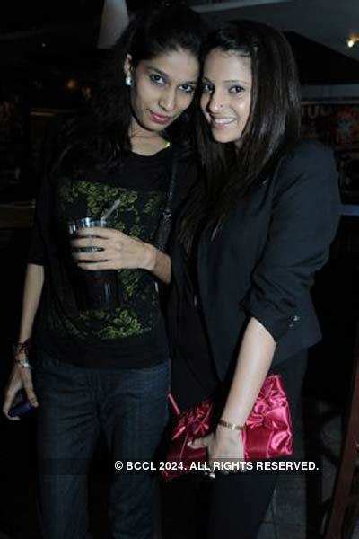 TGIF party- The Etimes Photogallery