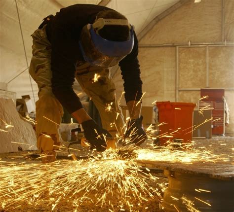 使用等离子切割耐磨钢板时应了解的一些事情 | 法钢特种钢材（上海）有限公司