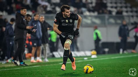 Fotis Ioannidis falha jogo com Casa Pia e ainda não tem regresso ...