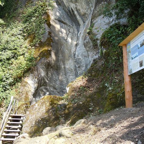 LA MARMITE GLACIAIRE DES CAILLETTES (2025) All You Need to Know BEFORE ...