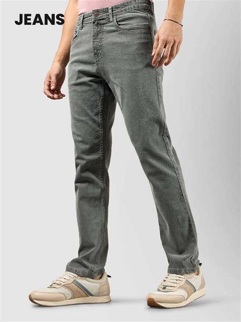 Online Shopping Site in India: Shop for Clothes @Beyoung