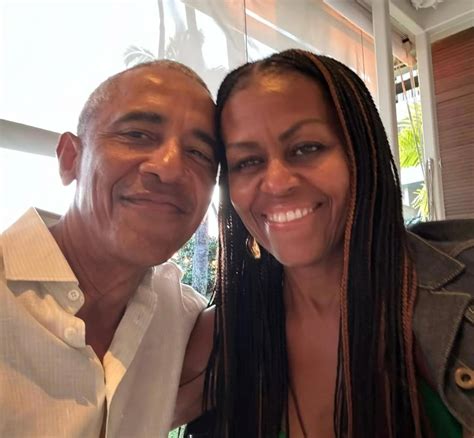 Barack and Michelle Obama Reignite Divorce Rumors After Hawaiian Getaway