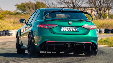2025 Alfa Romeo Giulia Gt | Giulia 2025 Fiche Technique – QYUGRM
