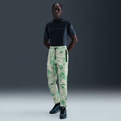 Nike Tech Men's Dri-FIT Woven Camo Tapered Trousers. Nike IN