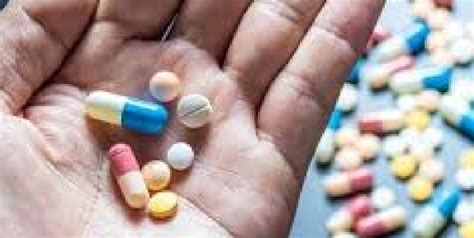 The following interventions may be used to treat an allergic reaction ...