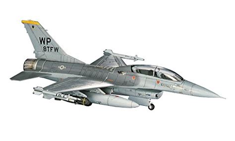 HASEGAWA 00444 1/72 F-16B Plus Fighting Falcon : Amazon.in: Toys & Games