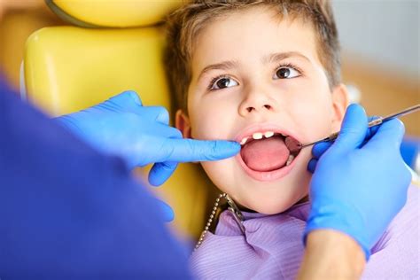 Implant Specialist In Borivali : Vibgyor Dental Clinic Borivali West Mumbai