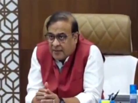 Himanta Biswa Sarma briefs 12 district collectors about infrastructure ...