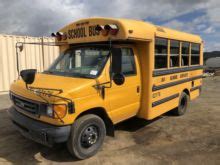 Used Ford E-350 Bus for sale | Machinio