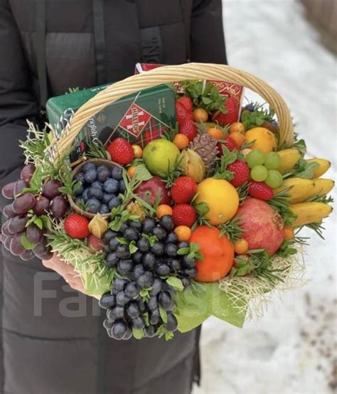 Букет женский, 14 февраля, корзинки с конфетами и фруктами от 1000 руб ...