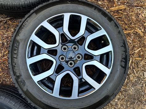 California - Lariat wheels and tires (2022 13k miles ...