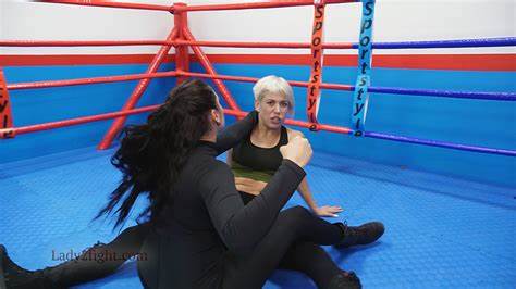 Executing Scenarios in Intense Lower Limb Control