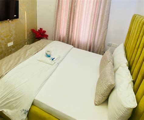 JET BEACH & HOTEL (Sangotedo) - Hotel Reviews, Photos, Rate Comparison ...