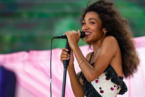 Olivia Dean live: 2026 bringt sie ihren Neo-Soul nach Deutschland