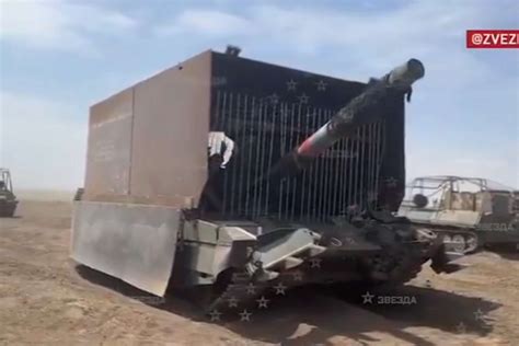 Russia Has Built New Super Turtle Tank For Ukrainian Battlefield