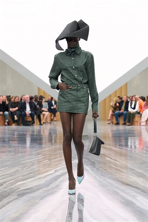 Spring-Summer 2026 Ready-to-Wear Show - womens-fashion - Fashion ...