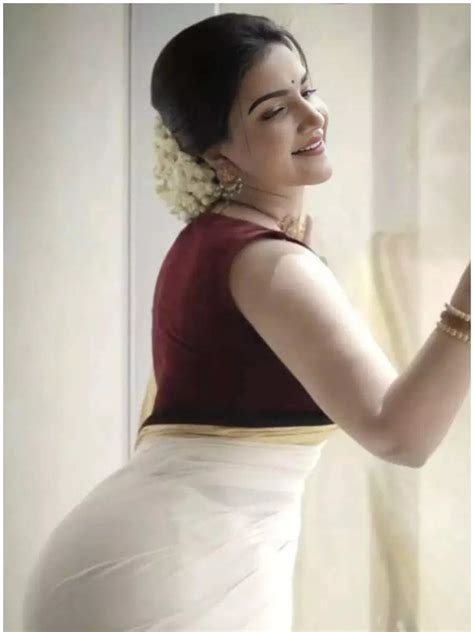 Check out these stunning clicks of Honey Rose | Times of India