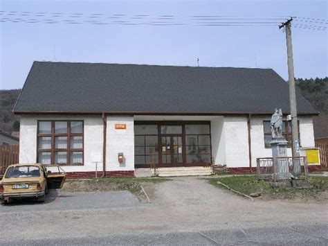 Pošta/finančné služby - Obecný úrad Smolenice