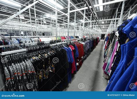 Clothing Factory 的图像结果