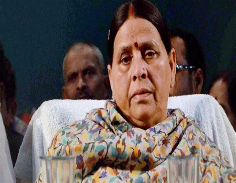 Rabri Devi's security personnel allegedly manhandled by police outside ...
