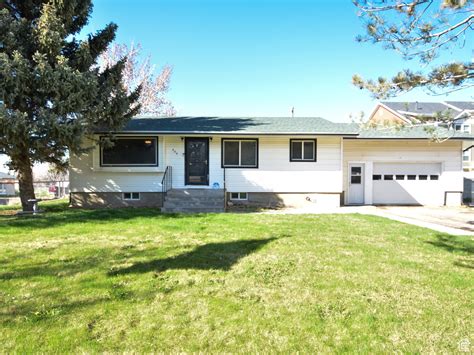 330 W Main St Santaquin UT 84655 | $599,000 | UtahRealEstate.com