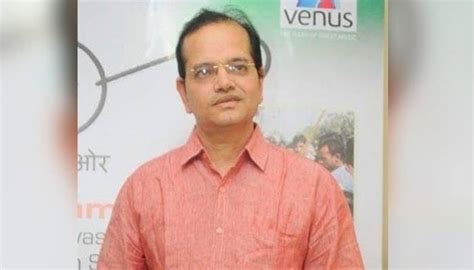 Main Khiladi Tu Anari Producer, Champak Jain Passes Away On October 31 ...