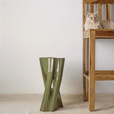 Maze ceramic sculpture, flower vase for home and office | CeraPrint