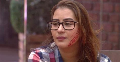 Shilpa Shindes Fan Following Break All Records On Bigg Boss | Entertainment