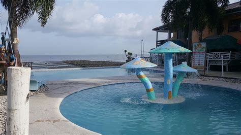 VILLA ISKA BEACH RESORT (Bacolod) - Hotel Reviews & Photos - Tripadvisor