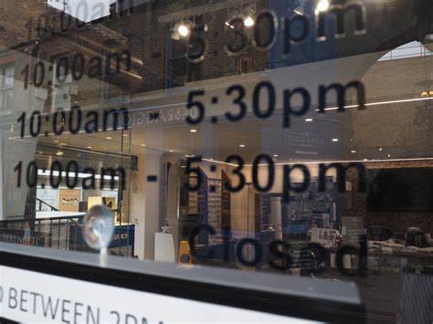 About Us | Richmond Eye Centre