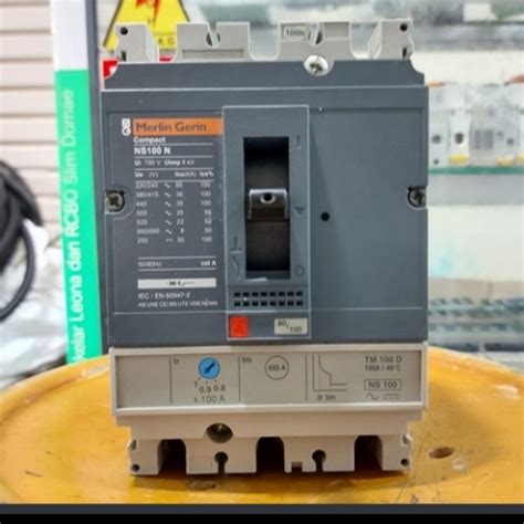Jual MCCB MERLIN GERIN NS100N 3P 63A 80A 100A ORIGINAL - Jakarta Pusat ...