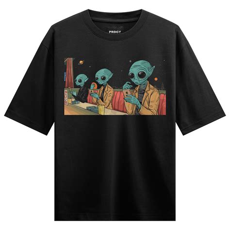 Prdgy Saturn Aliens Front Oversized T-Shirt | PRDGY™