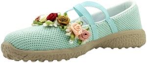 Hopscotch Girls Slip-on Flats Price in India - Buy Hopscotch Girls Slip ...