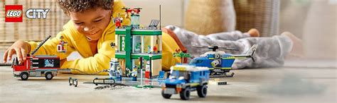 LEGO City Police Chase at The Bank 60317 Building Kit