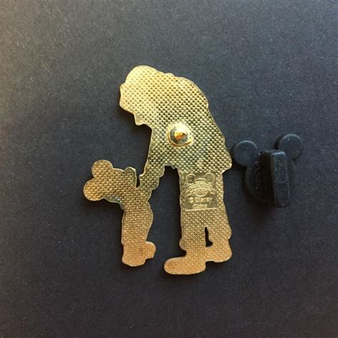 Mickey Mouse Shaking Hands with an Army Soldier Disney Pin 19860 ...